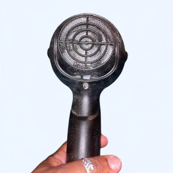 Vidal Sassoon Black Hair Dryer - Picture 3 of 8